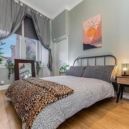 Traditional 1-Bed Flat In Southside Glasgow Bagian luar foto